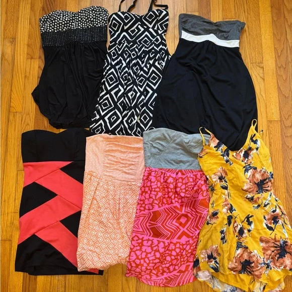 Bundle of 7 Stylish Dress/ Romper lot- all great/new condition size small - Picture 1 of 13